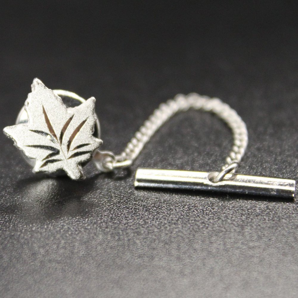 Vintage Sterling Silver Maple Leaf Canadian Tie Tack Pin Signed